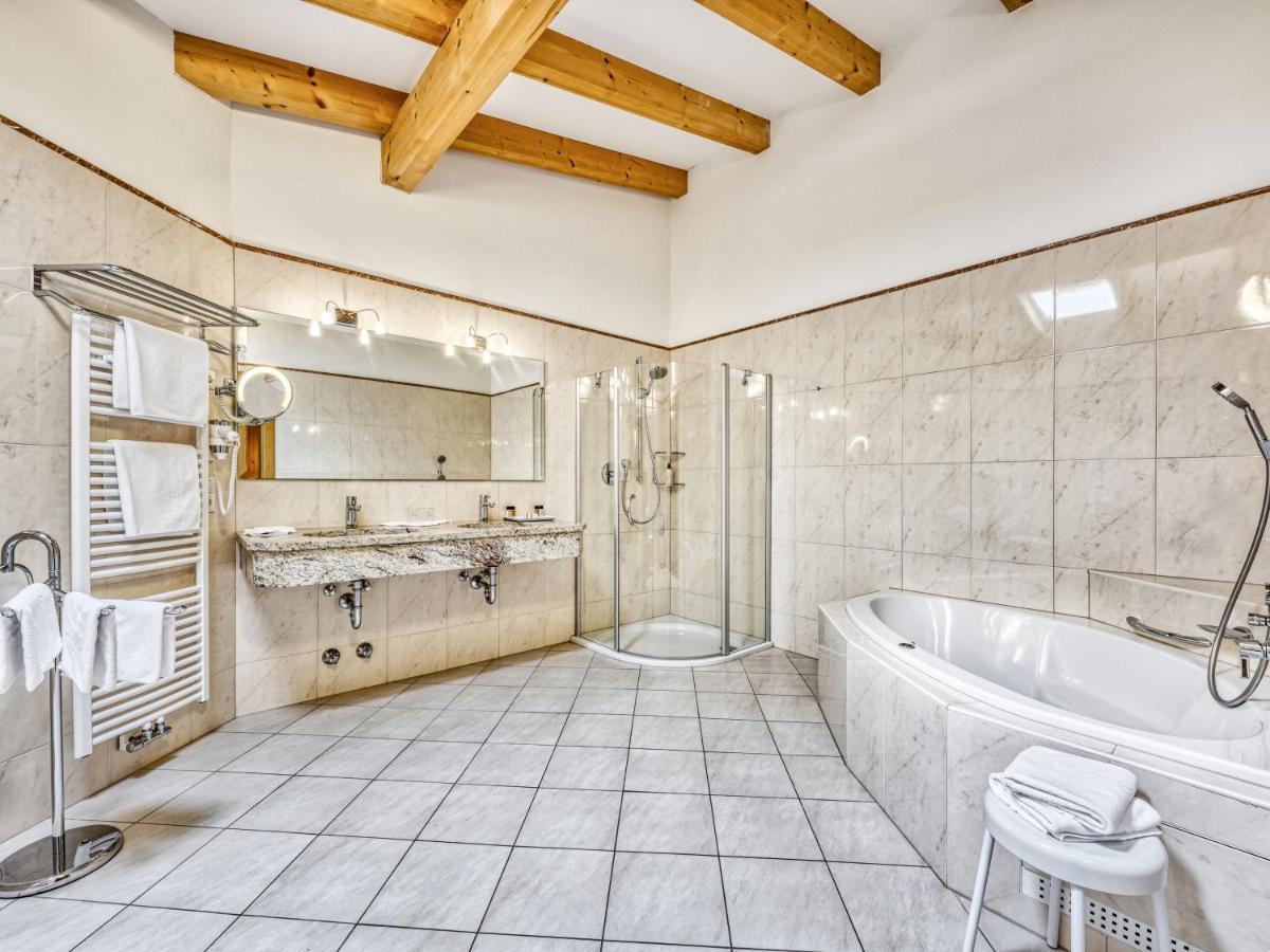 Hotel Traubenheim Tirolo Extérieur photo